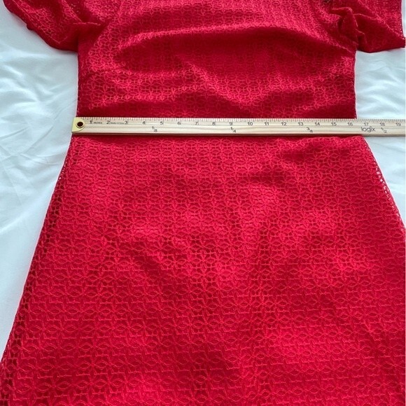 Trina Turk Red Eyelet Dress Size 6 Peekaboo Back Cut Out - Picture 11 of 12